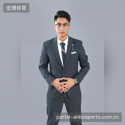 伍怡志